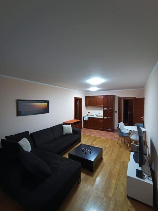 בודווה Villa Roselina מראה חיצוני תמונה